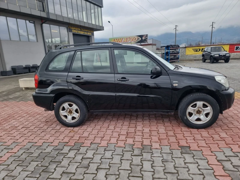 Suzuki Grand vitara  2.0 Б-Г, снимка 2 - Автомобили и джипове - 53443456