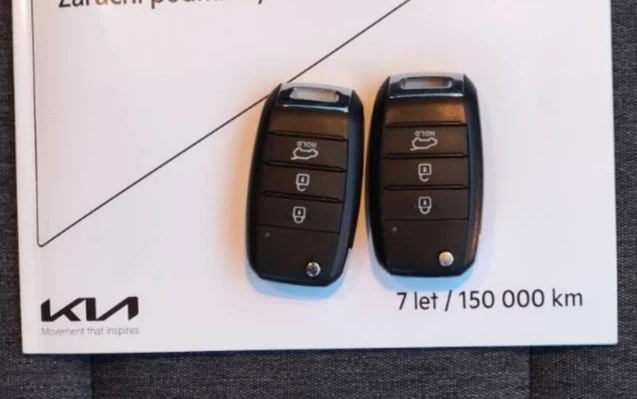 Kia Stonic 1.2, снимка 12 - Автомобили и джипове - 54696879