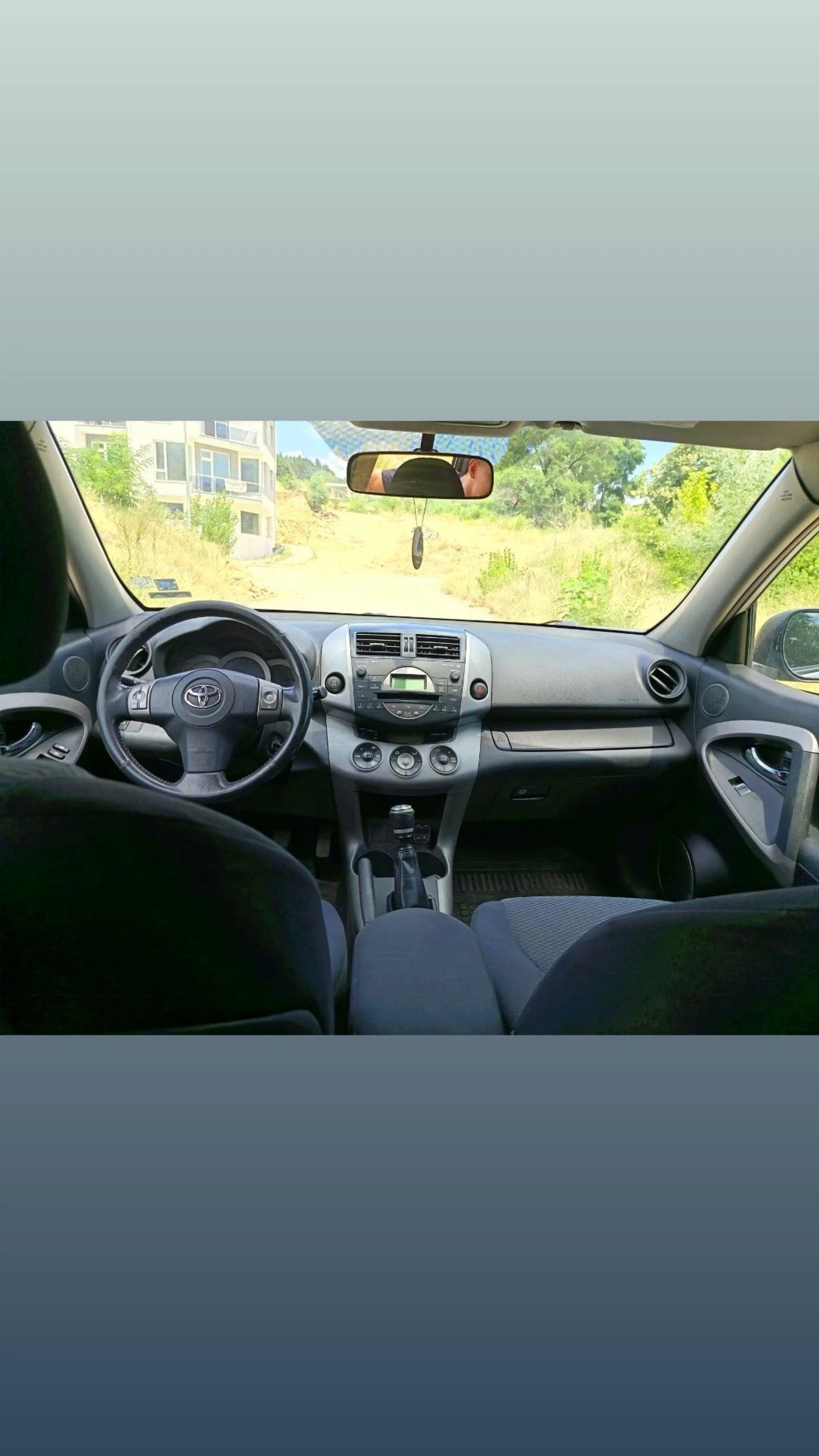 Toyota Rav4  - изображение 9