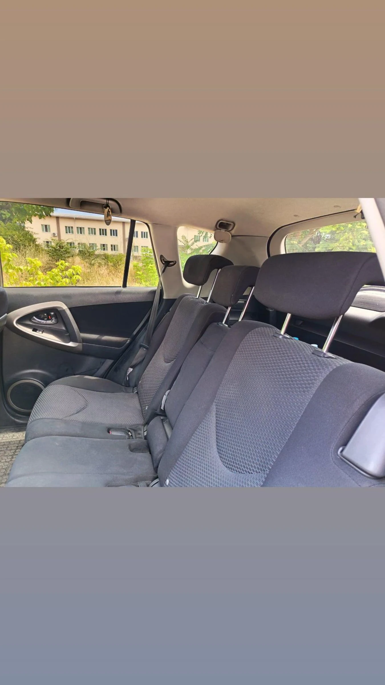 Toyota Rav4  - изображение 8