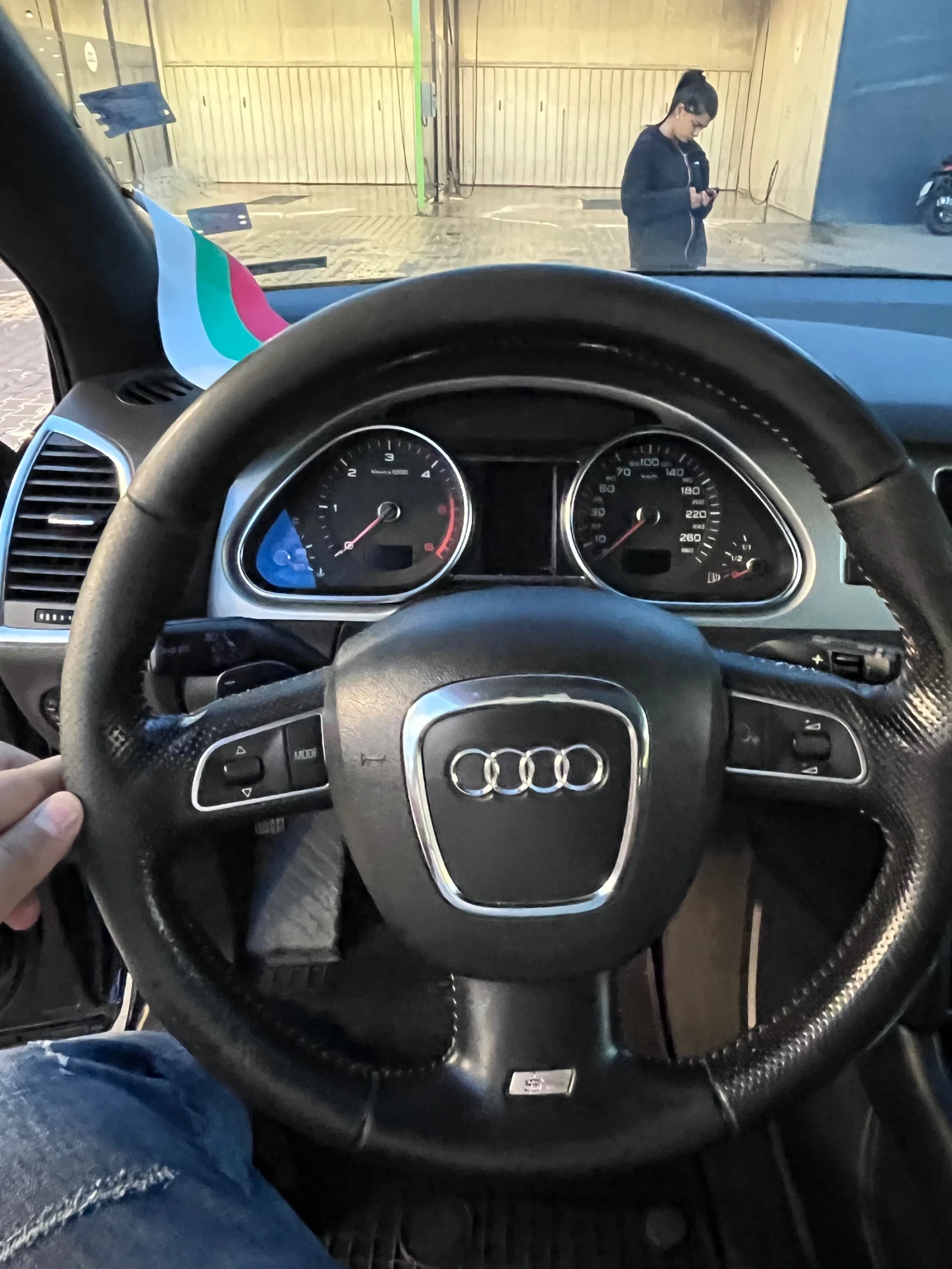 Audi Q7  - изображение 9