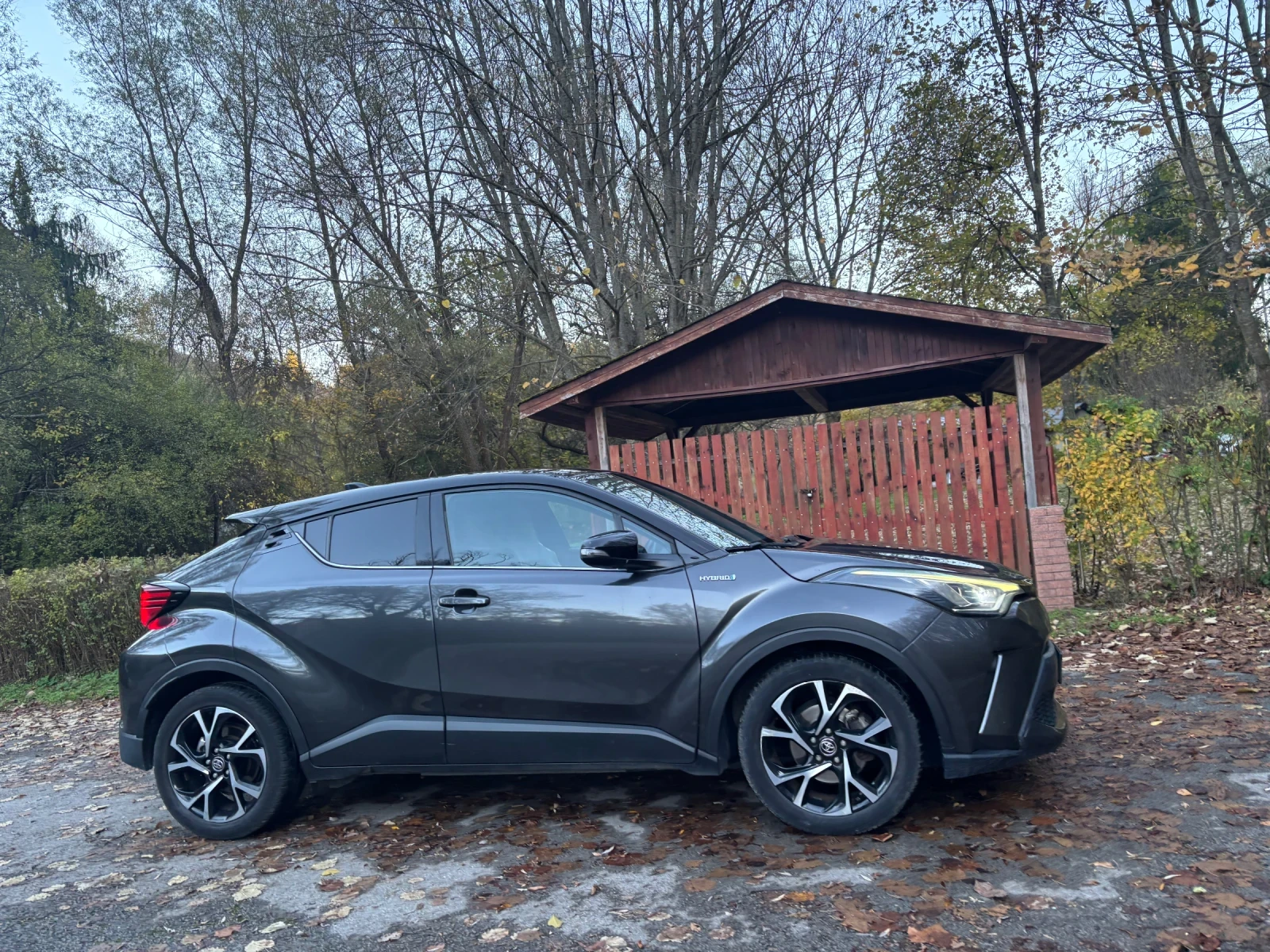 Toyota C-HR 2.0i-HIBRID - изображение 5