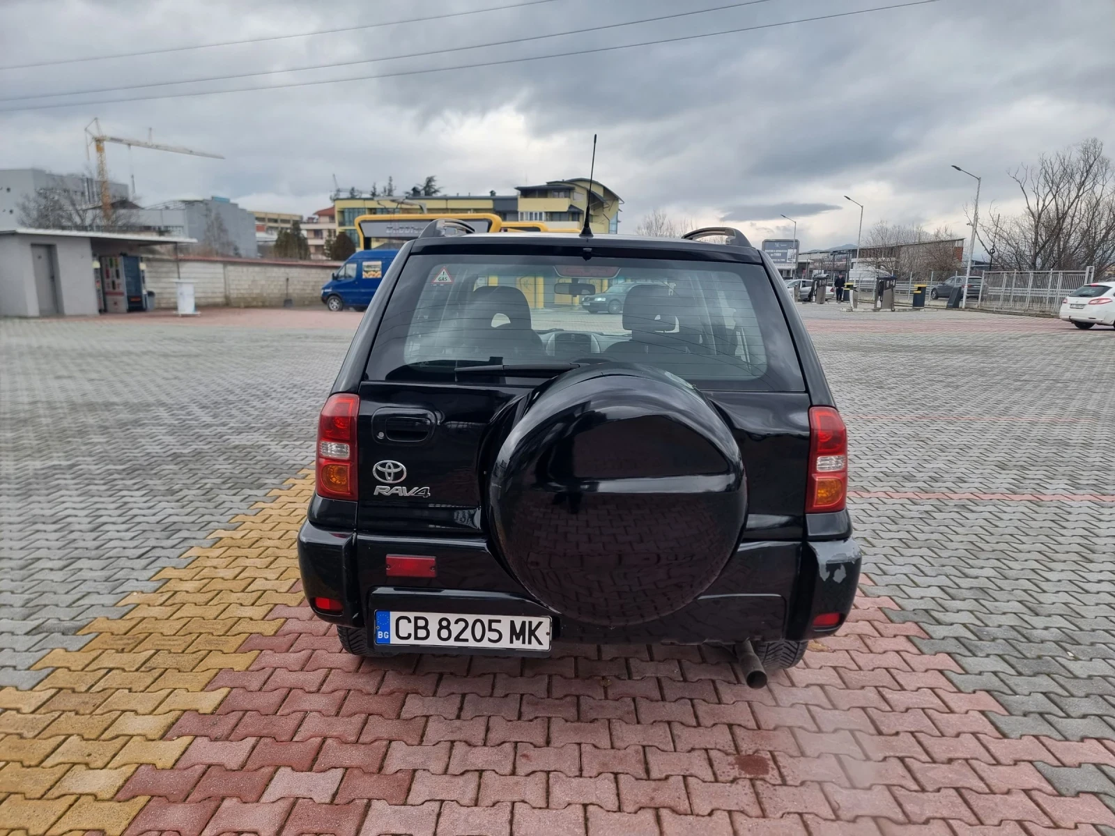 Toyota Rav4  2.0 Б-Г - изображение 4