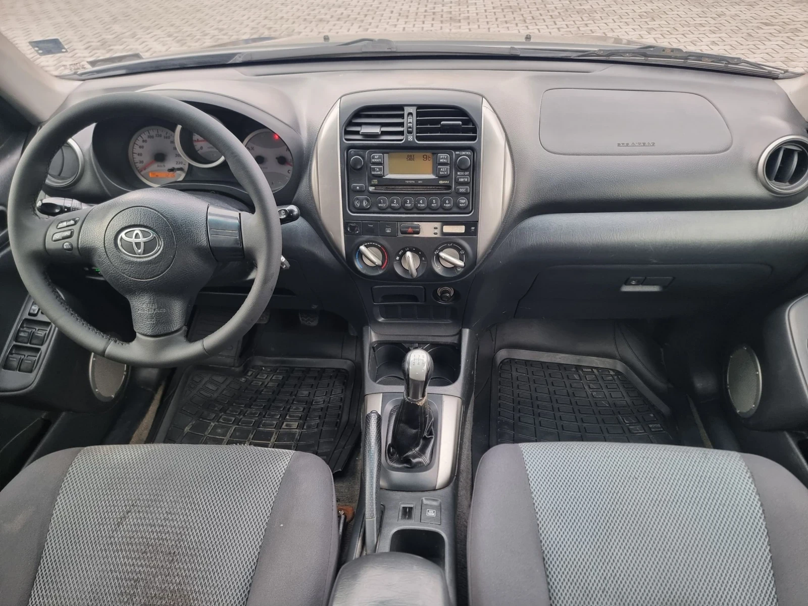Toyota Rav4  2.0 Б-Г - изображение 9