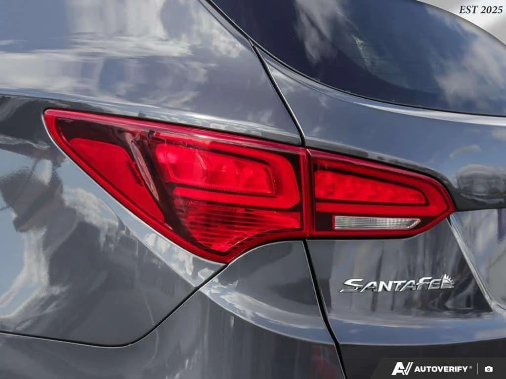 Hyundai Santa fe * ULTIMATE 2.0T * ФИКСИРАНА ЦЕНА ДО БЪЛГАРИЯ * , снимка 12 - Автомобили и джипове - 54109525