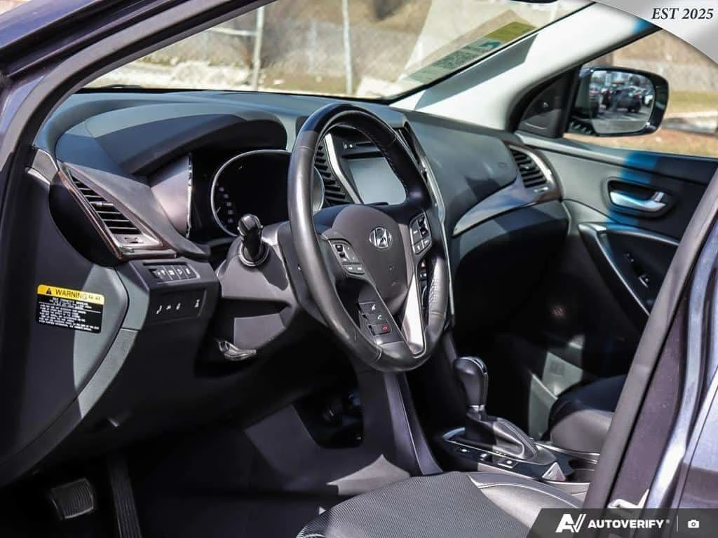 Hyundai Santa fe * ULTIMATE 2.0T * ФИКСИРАНА ЦЕНА ДО БЪЛГАРИЯ * , снимка 13 - Автомобили и джипове - 54109525