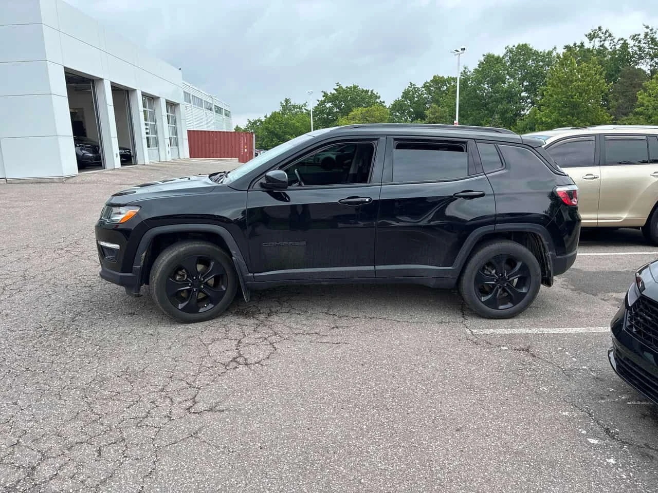Jeep Compass * Altitude АВТОКРЕДИТ БЕЗ ПЪРВОНАЧАЛНА ВНОСКА* , снимка 2 - Автомобили и джипове - 54993437