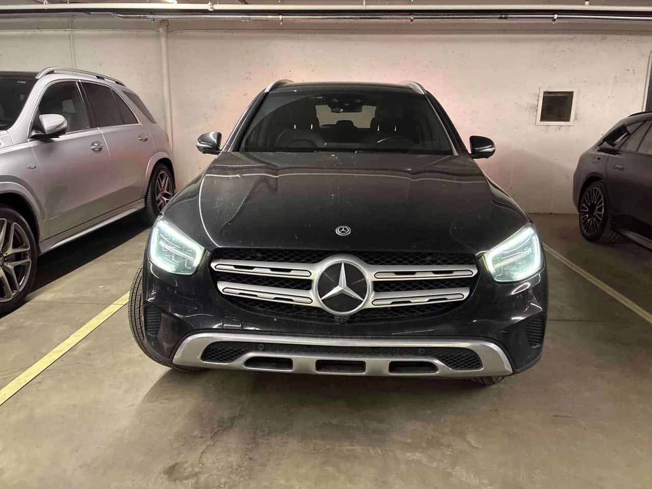 Mercedes-Benz GLC 300 * CARFAX * ПАНОРАМА * 360 КАМЕРА * АВТОКРЕДИТ * , снимка 5 - Автомобили и джипове - 55056107