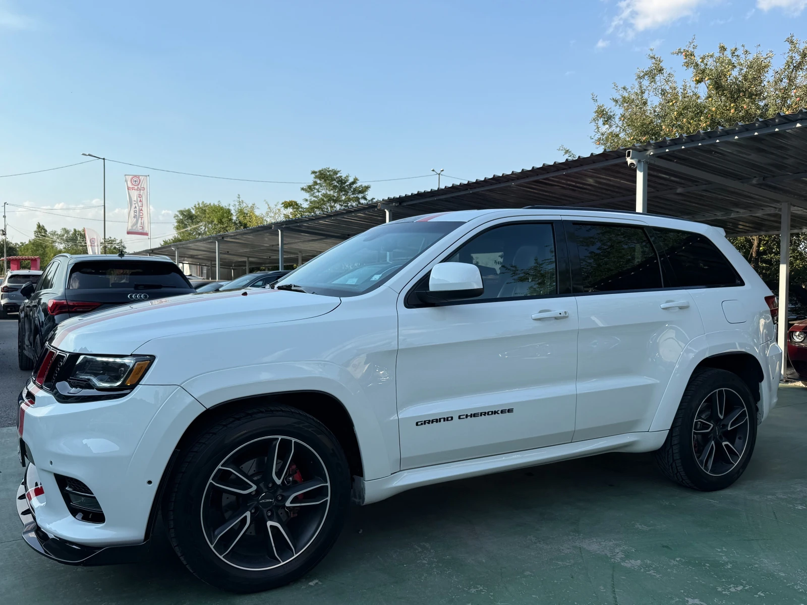 Jeep Grand cherokee SRT ПАКЕТ, LPG