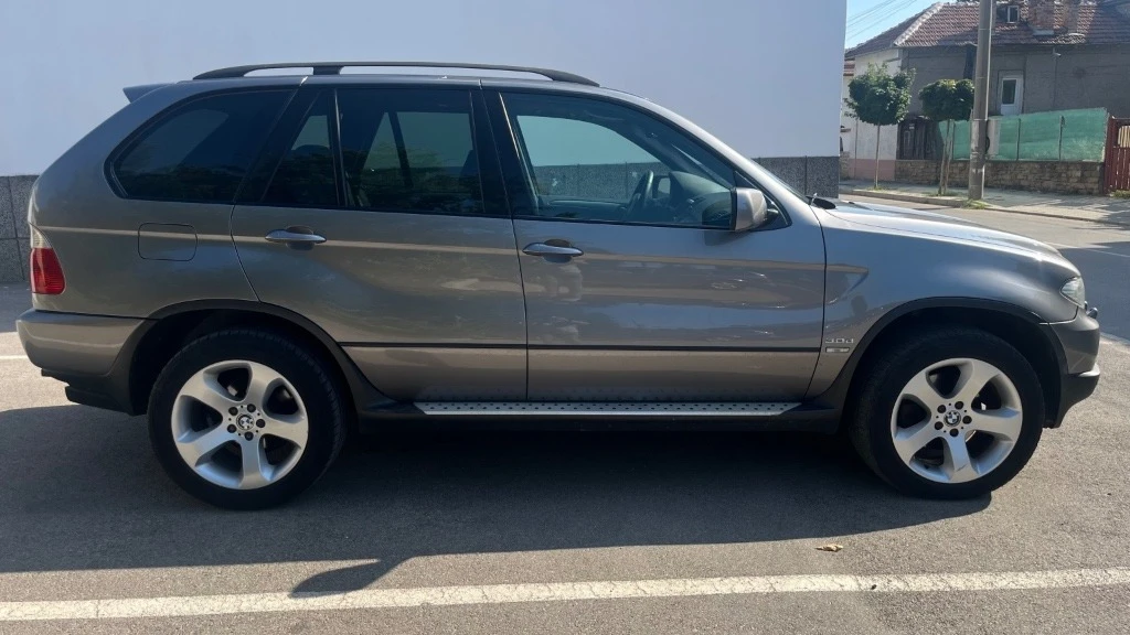 BMW X5, снимка 6 - Автомобили и джипове - 55897410