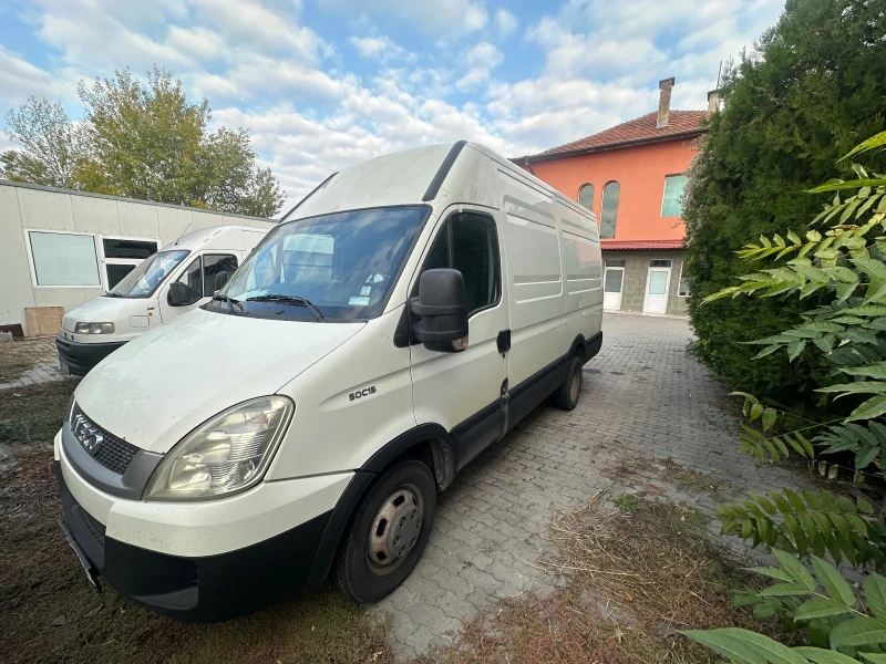 Iveco Daily, снимка 2 - Бусове и автобуси - 47700215