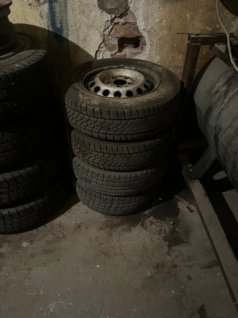 Mercedes-Benz Vito 112 CDI, снимка 8 - Бусове и автобуси - 52658245