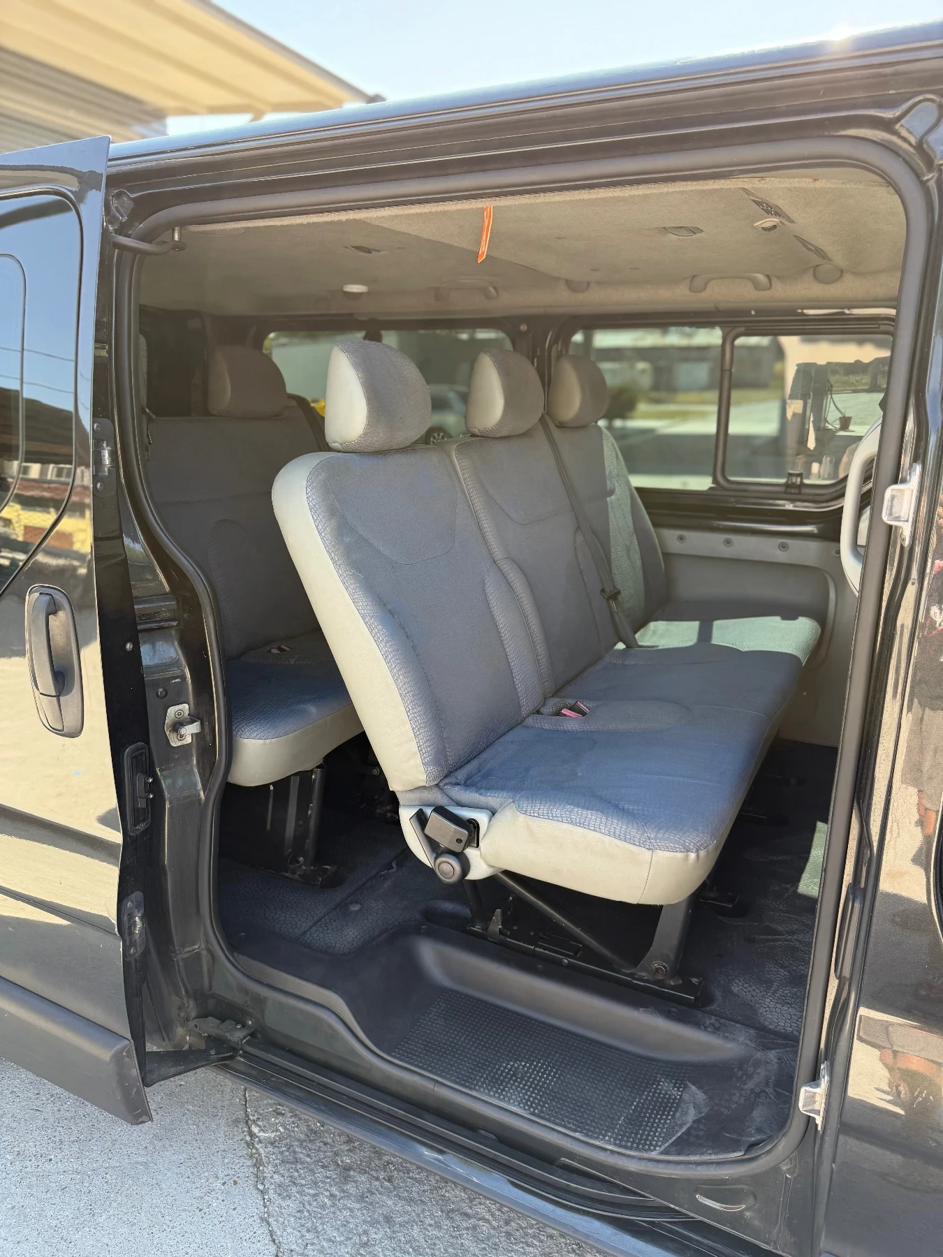 Renault Trafic 2.5dci - изображение 9