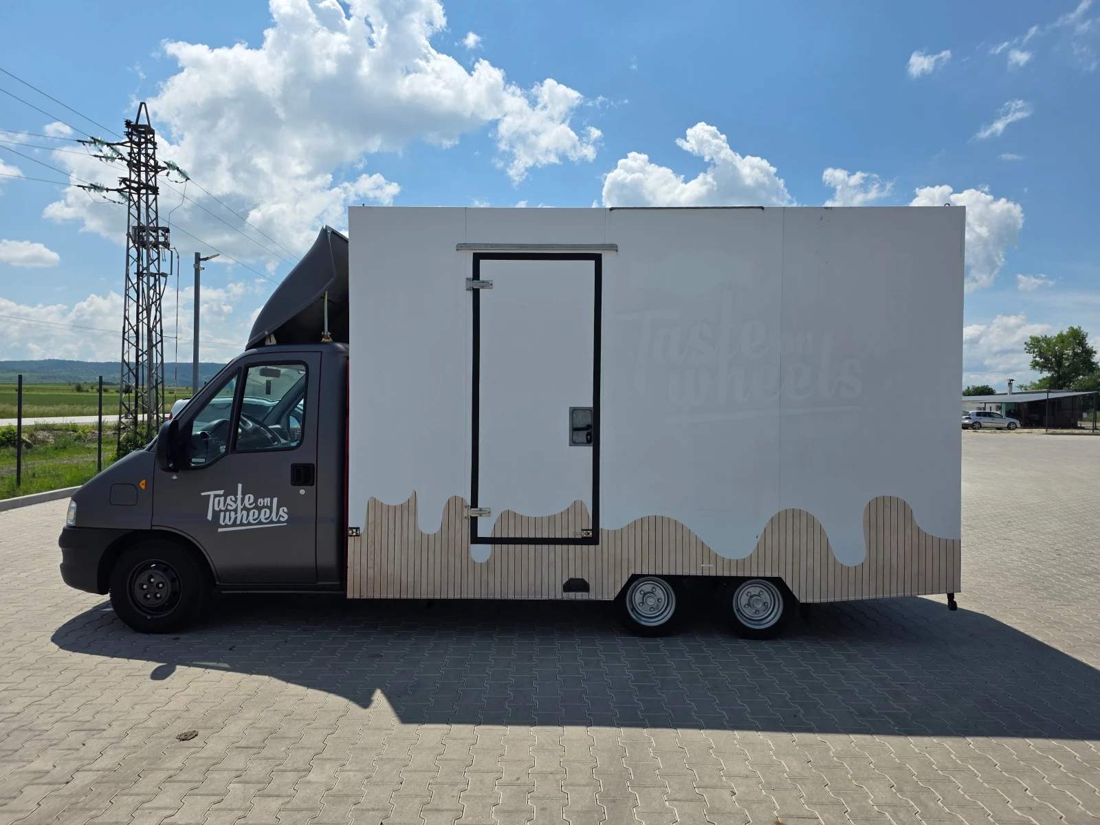 Peugeot Boxer  2.8HDI-36760km МОБИЛЕН МАГАЗИН-ШВЕЙЦАРИЯ, снимка 6 - Бусове и автобуси - 54870122