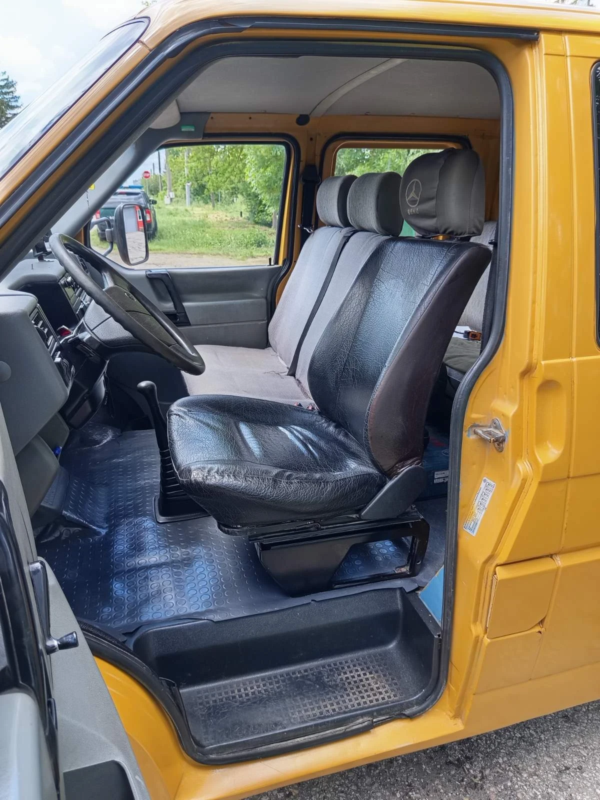 VW T4, снимка 4 - Бусове и автобуси - 56567307