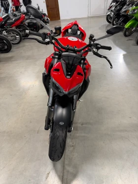 Ducati Streetfighter V2, снимка 8