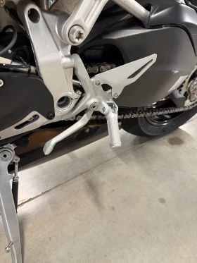 Ducati Streetfighter V2 | Mobile.bg � ����� ������ 12