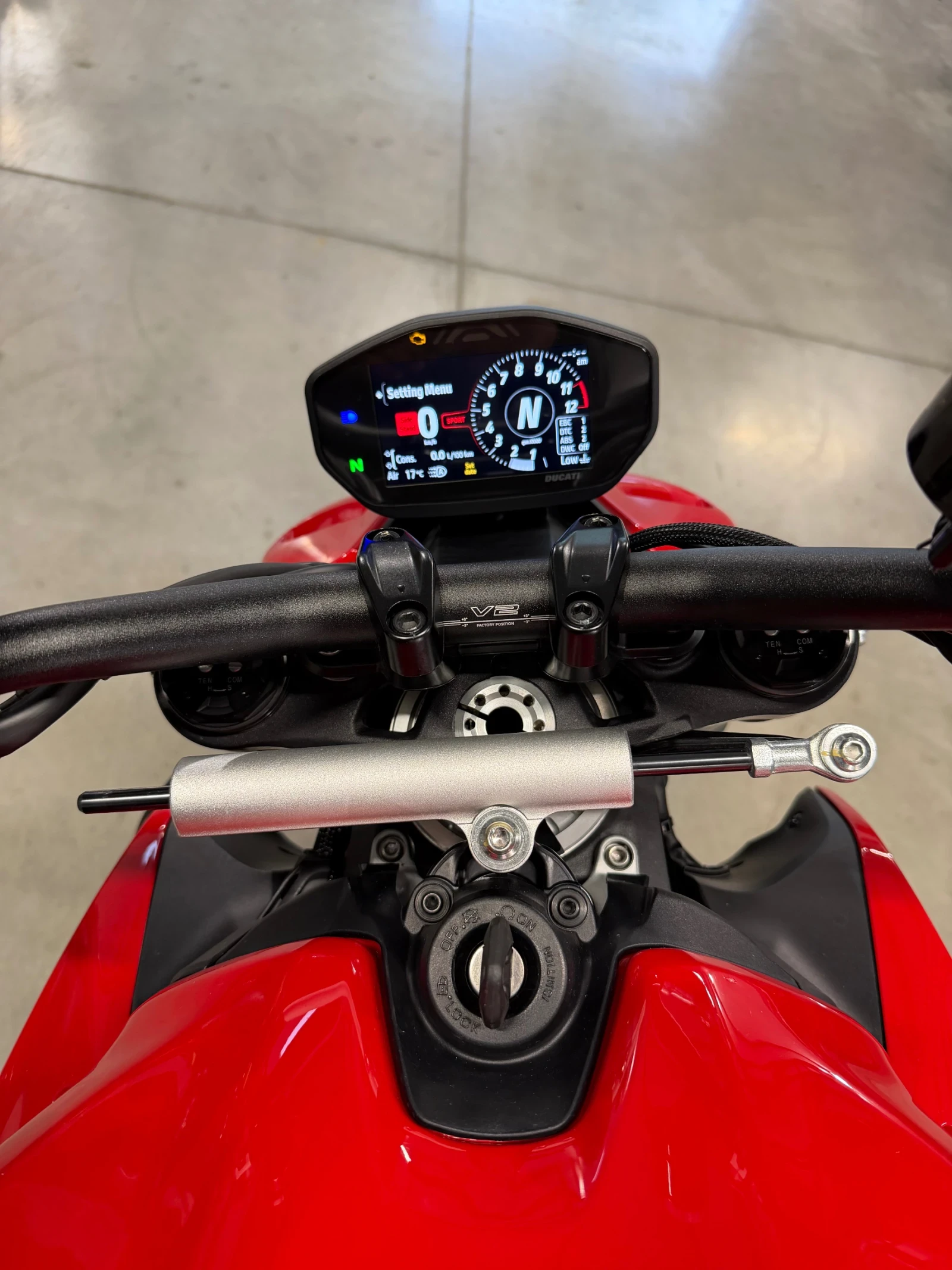 Ducati Streetfighter V2, снимка 9 - Мотоциклети и мототехника - 54652778