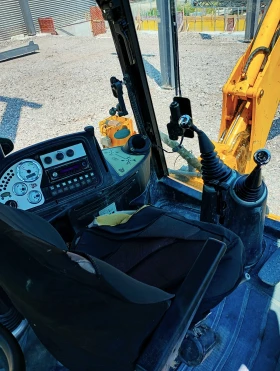 Багер JCB 3CX, снимка 16