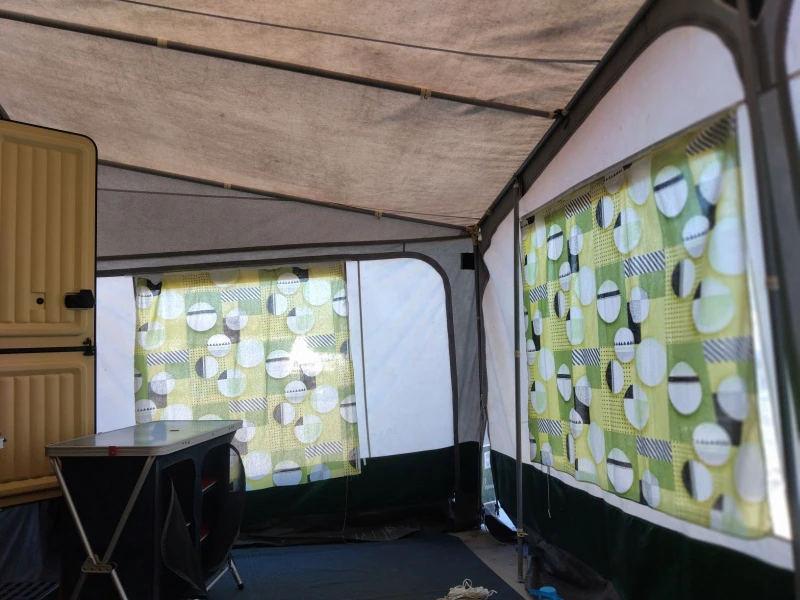 Каравана Chateau Calista, снимка 3 - Каравани и кемпери - 51573700