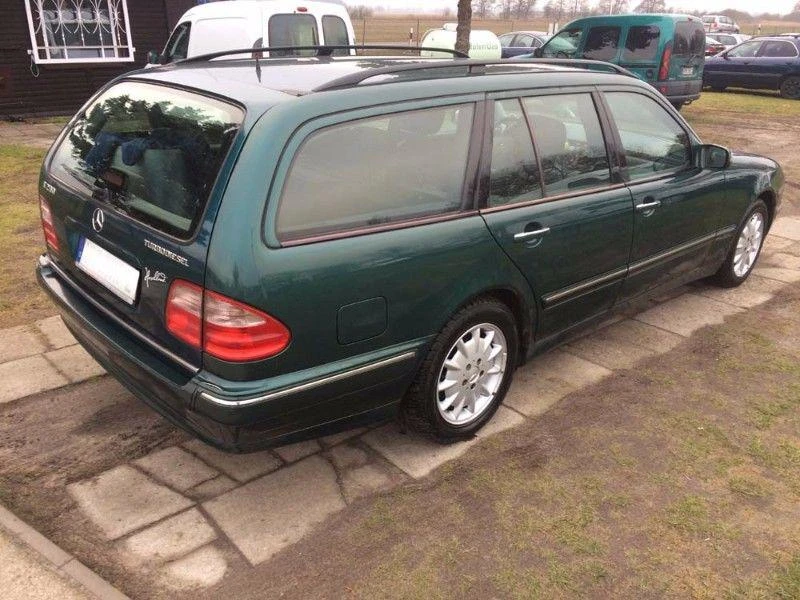 Рама и Каросерия за Mercedes-Benz E 270, снимка 2 - Части - 22410637