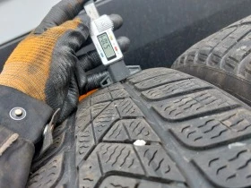 Гуми Зимни 215/55R17, снимка 3 - Гуми и джанти - 41078676