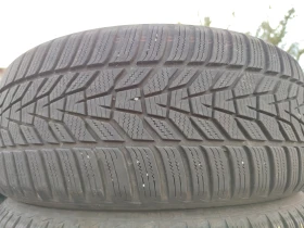 Гуми Зимни 225/50R18, снимка 1 - Гуми и джанти - 48979580