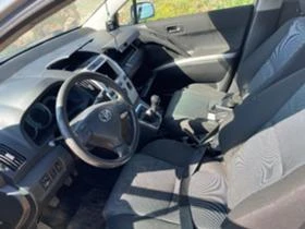 Toyota Corolla verso 2.0 d-4d 116к.с НА ЧАСТИ Ляв волан, снимка 7