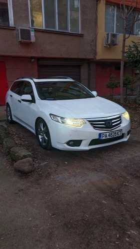 Honda Accord 2.2 I-DTEC, снимка 8