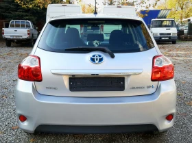 Toyota Auris 1.8VVT-i HIBRID, снимка 6