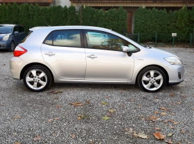 Toyota Auris 1.8VVT-i HIBRID, снимка 4