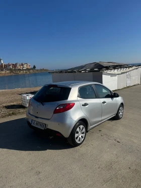 Mazda 2 1.3, снимка 4