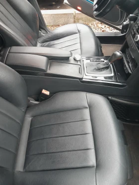 Mercedes-Benz E 220 AMG Elegance, снимка 15
