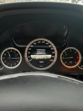 Mercedes-Benz E 220 AMG Elegance, снимка 12