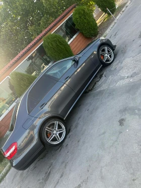 Mercedes-Benz E 220 220CDI, снимка 2