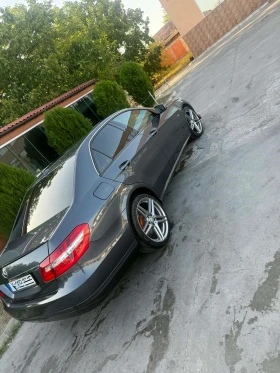 Mercedes-Benz E 220 220CDI, снимка 4