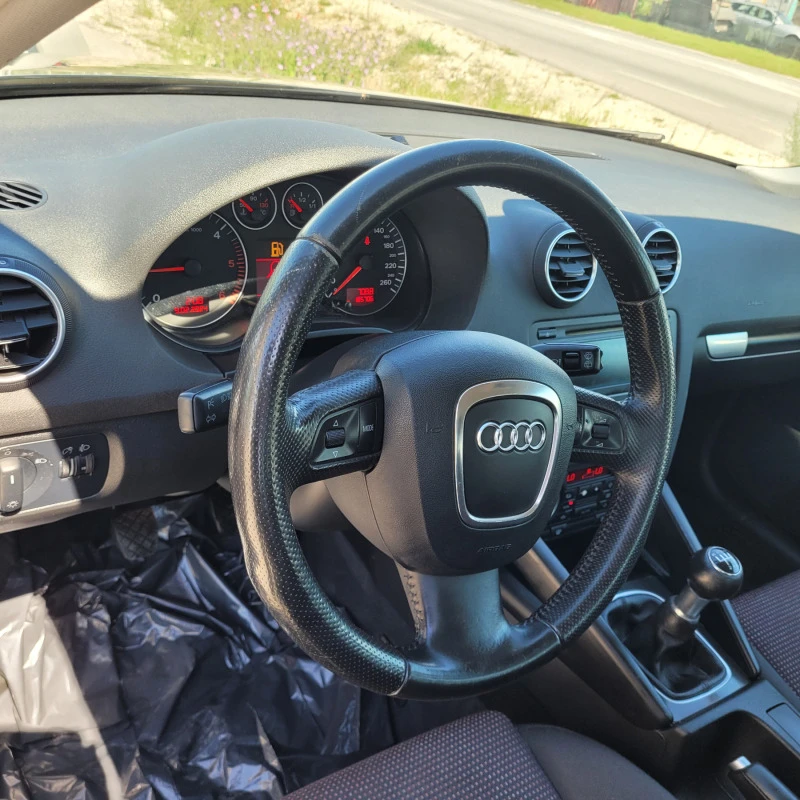 Audi A3 2.0tdi/SportBack, снимка 5 - Автомобили и джипове - 45620515