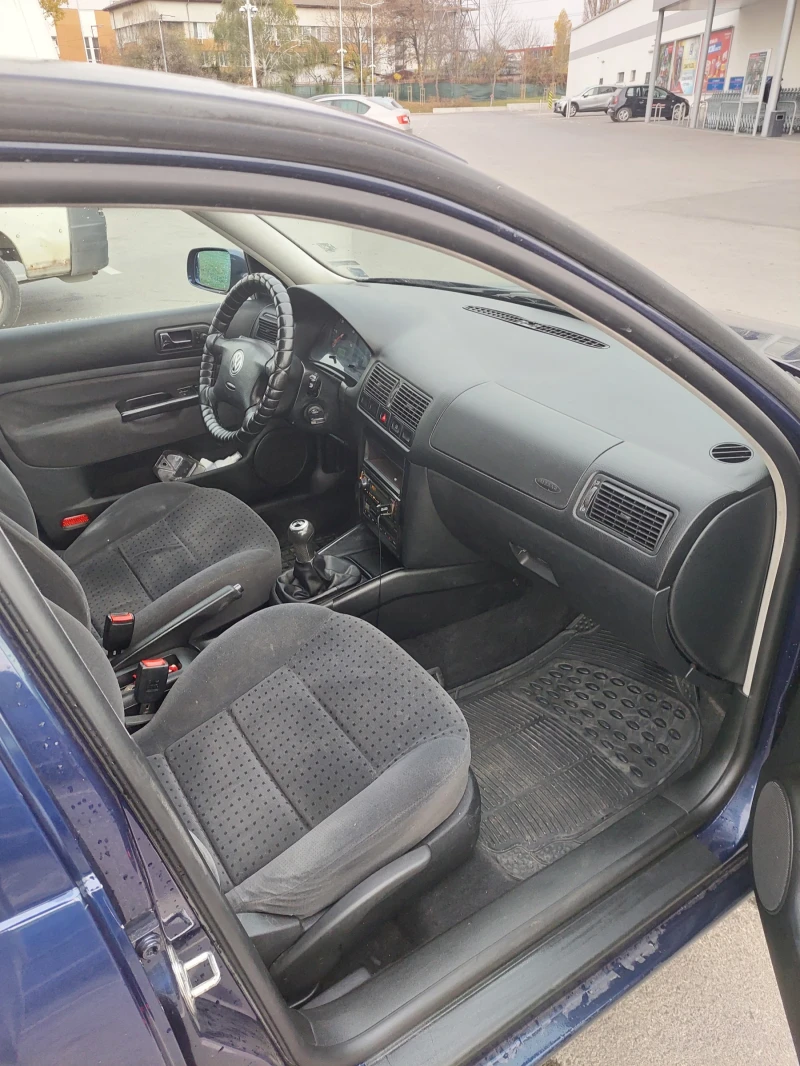 VW Golf, снимка 9 - Автомобили и джипове - 47930004