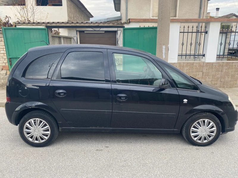 Opel Meriva 1.7CDTI, снимка 3 - Автомобили и джипове - 48070122