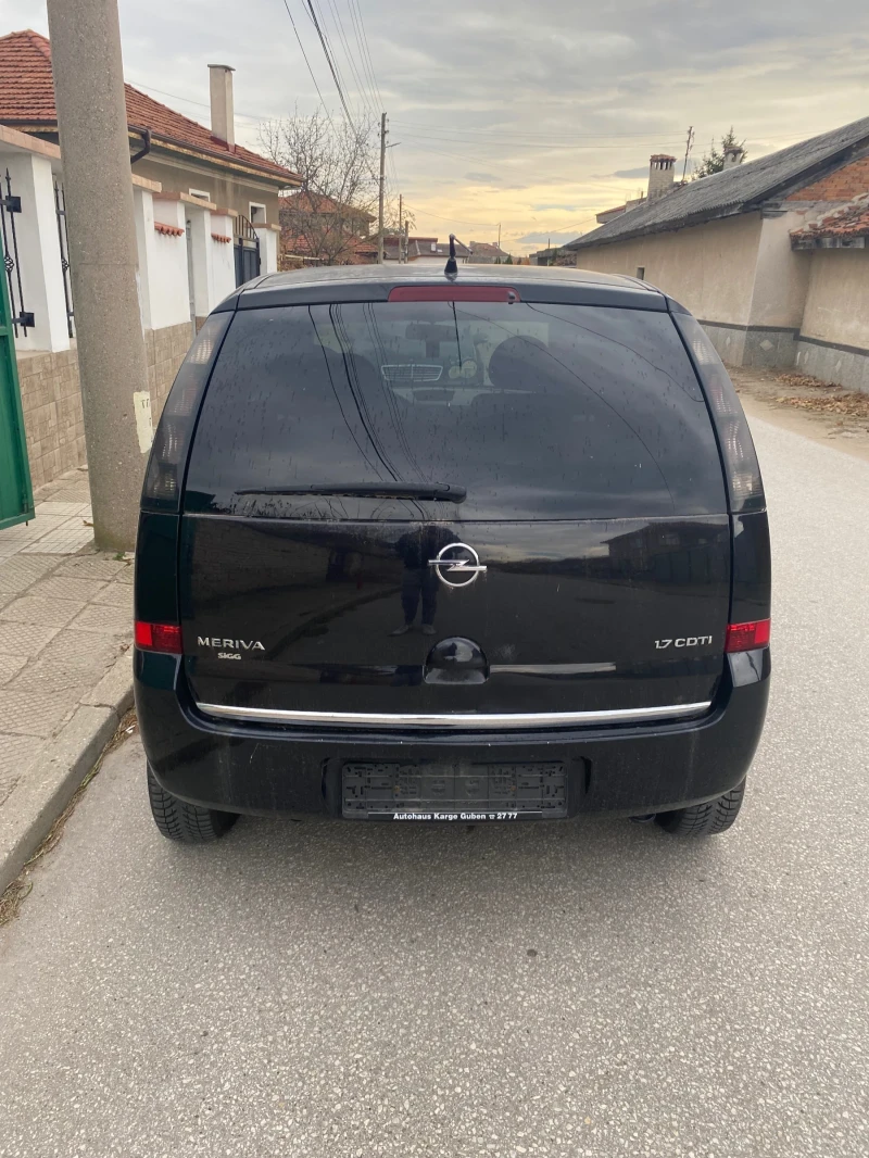 Opel Meriva 1.7CDTI, снимка 4 - Автомобили и джипове - 48070122