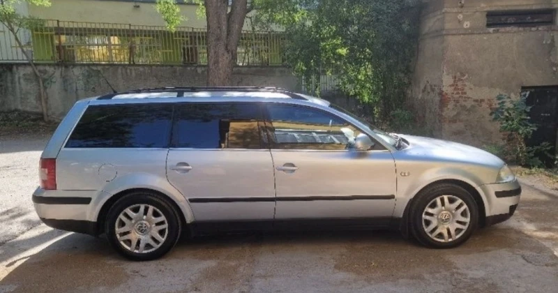 VW Passat 1.8T B5.5 Нов ГИ , снимка 3 - Автомобили и джипове - 48546208