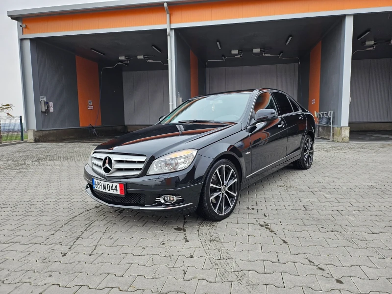 Mercedes-Benz C 220, снимка 8 - Автомобили и джипове - 49308671