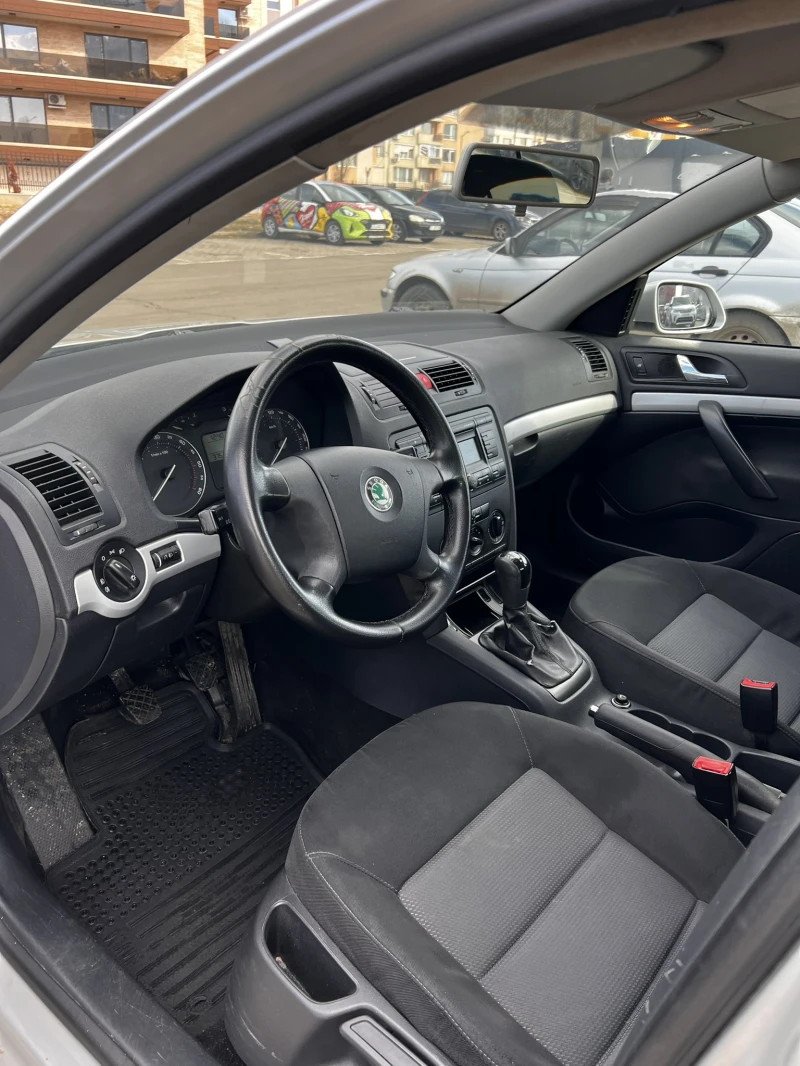 Skoda Octavia 1.9 TDI , снимка 6 - Автомобили и джипове - 49343808