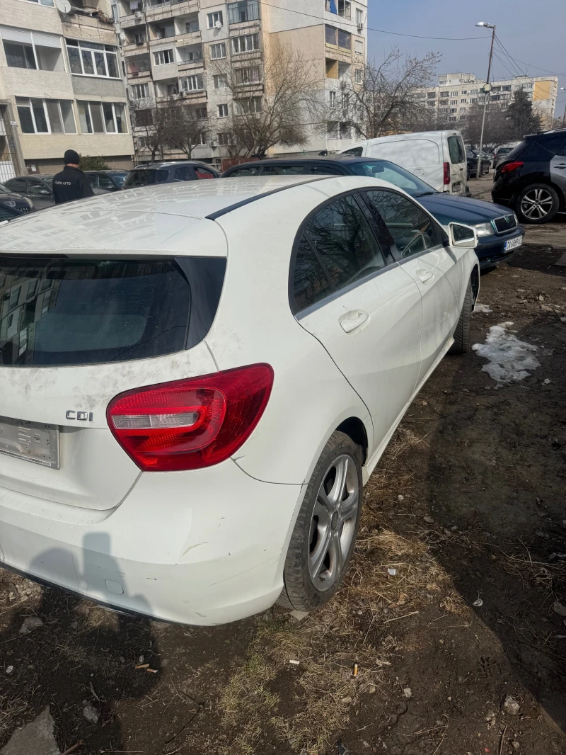 Mercedes-Benz A 180 180CDI, снимка 4 - Автомобили и джипове - 49352313