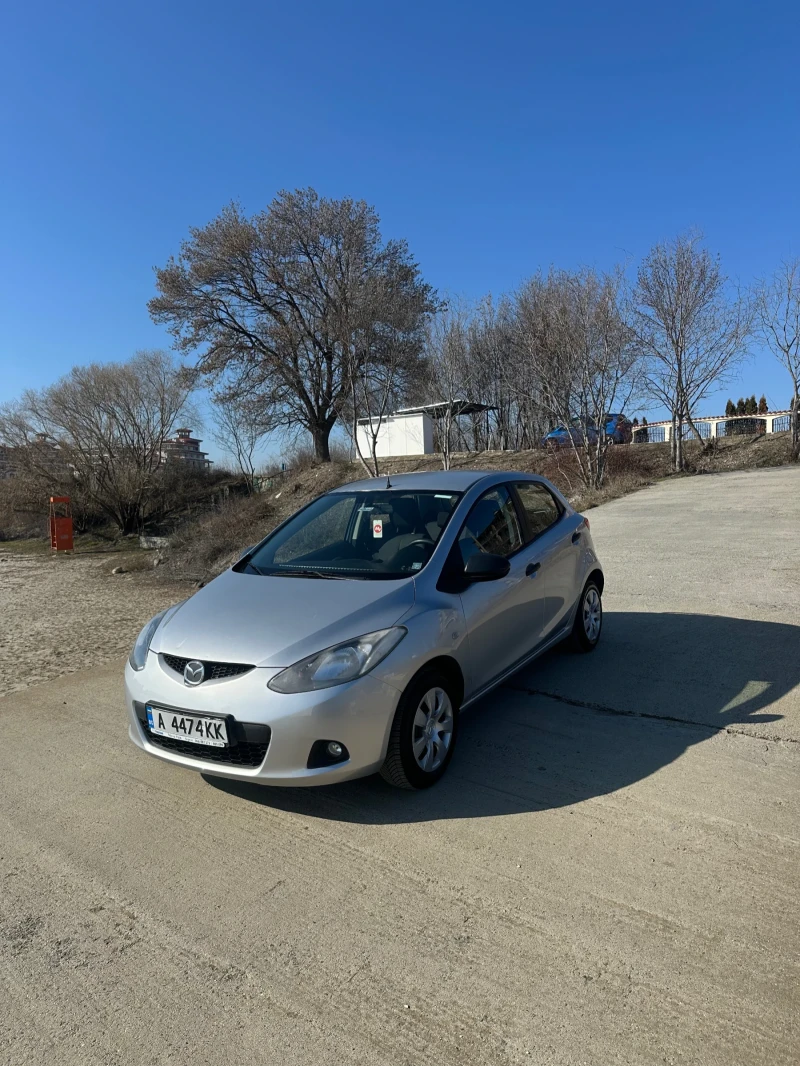 Mazda 2 1.3, снимка 3 - Автомобили и джипове - 49378831