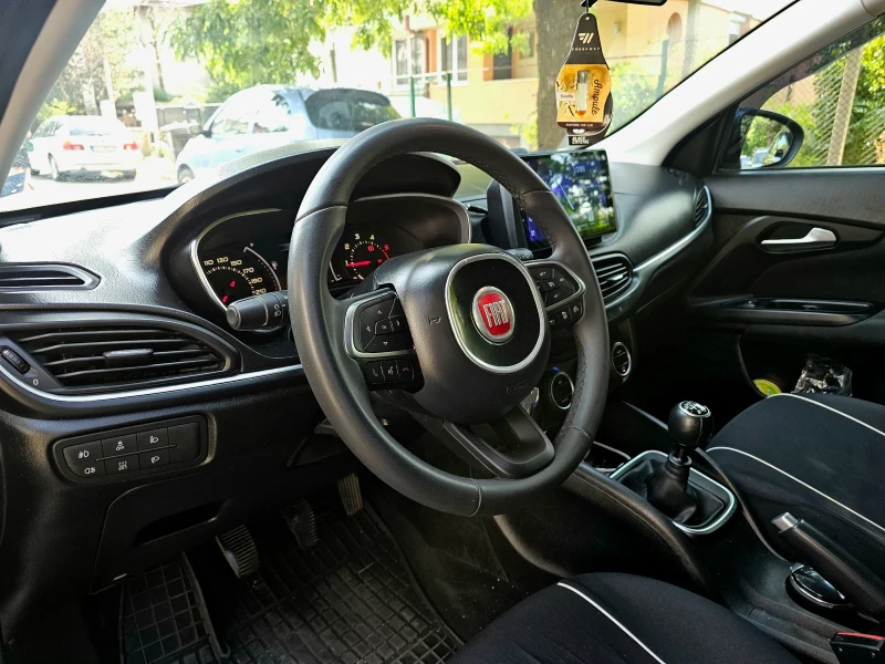 Fiat Tipo 1.6 Multijet, снимка 8 - Автомобили и джипове - 52036790