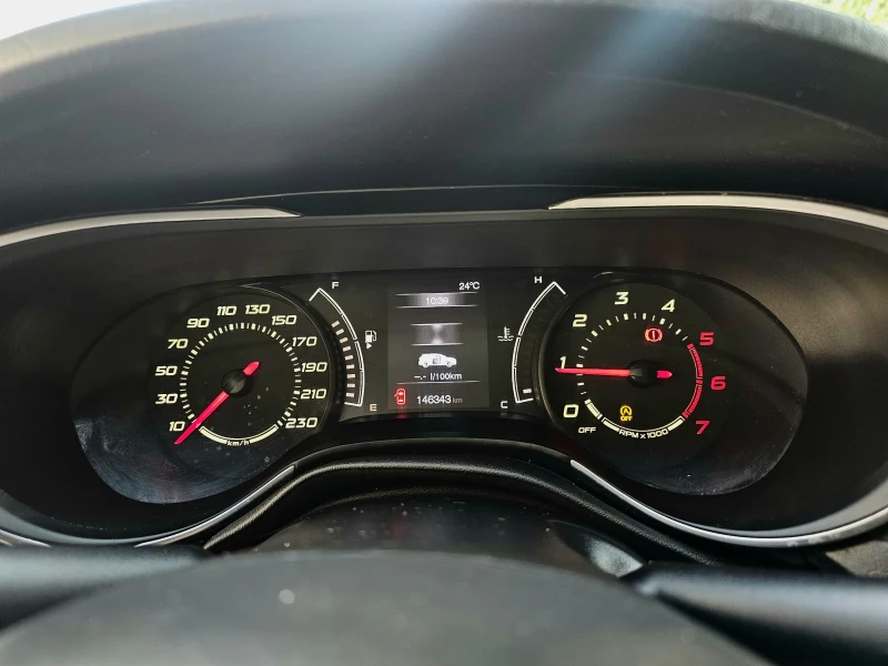 Fiat Tipo 1.6 Multijet, снимка 11 - Автомобили и джипове - 52036790