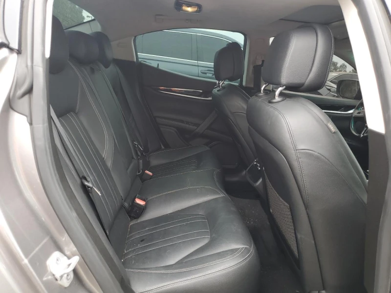 Maserati Ghibli * БЕЗ УДАР* , снимка 10 - Автомобили и джипове - 52391296