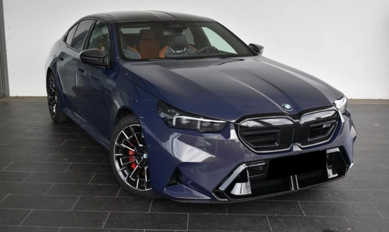BMW M5 xDrive, снимка 2 - Автомобили и джипове - 52653474