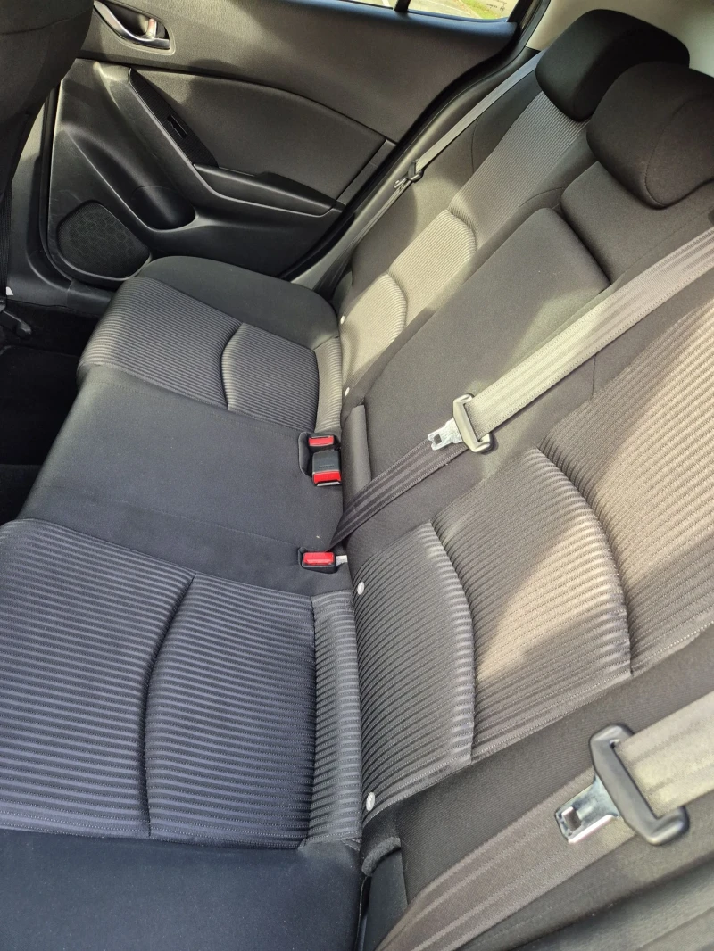Mazda 3, снимка 6 - Автомобили и джипове - 53041058